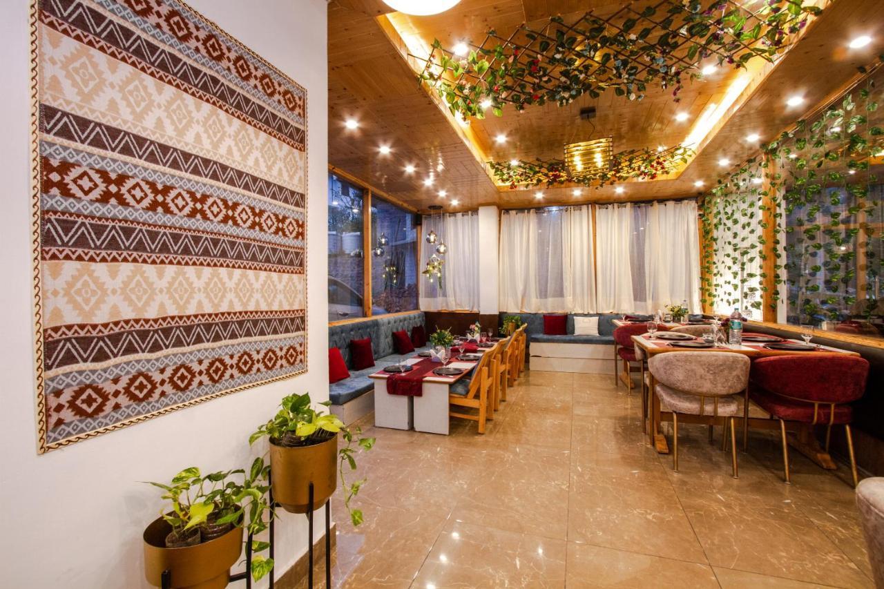 Eden Oaks Ξενοδοχείο Manāli Εξωτερικό φωτογραφία